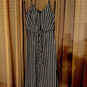 L~ *Jumper* Blk&Wht Striped w/ Adjustable Straps